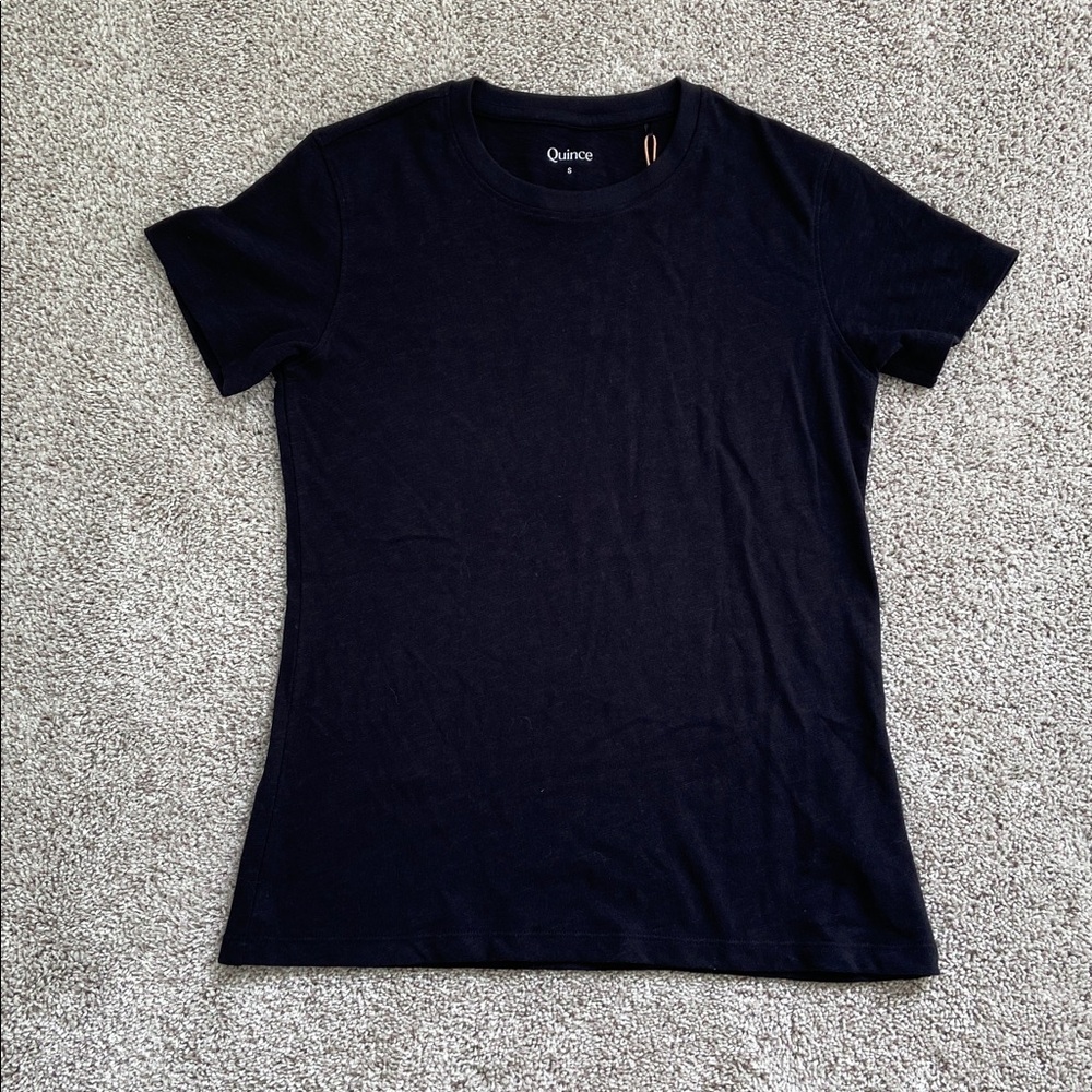 Quince • 100% Organic Cotton Slub Crewneck Tee Black